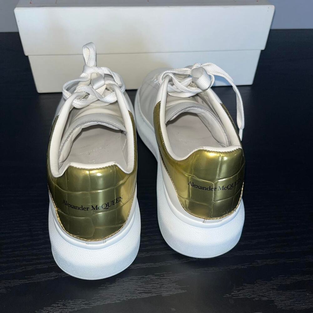 Alexander McQueen Oversized Sneakers White Gold Womens US 9 EU 42 - Picture 4 of 7